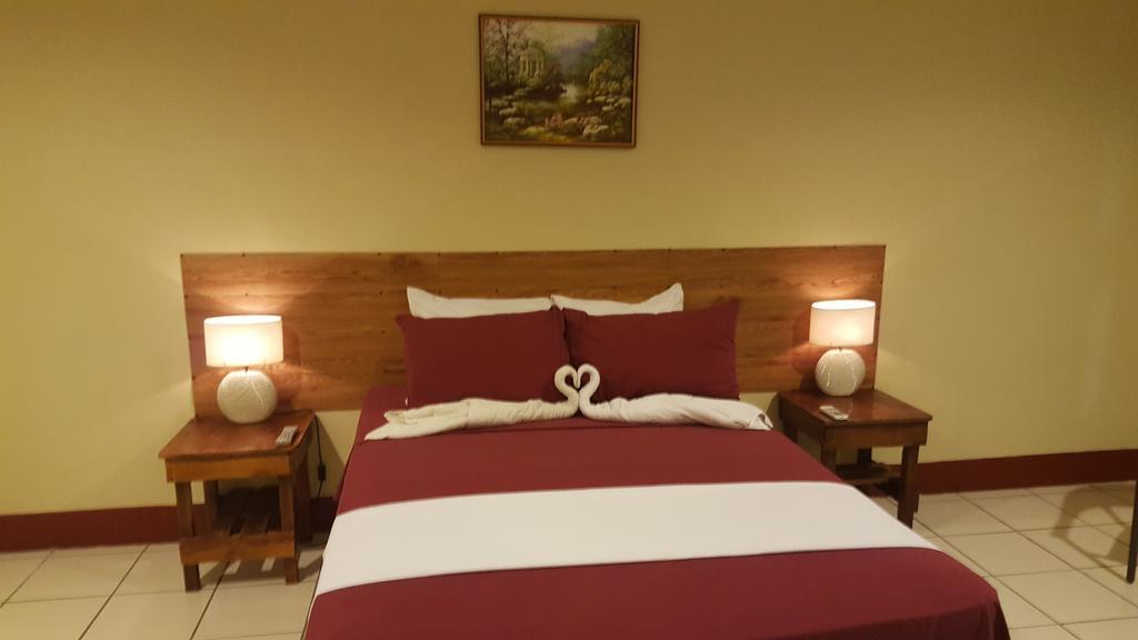 Hotel La Arboleda ماناجوا المظهر الخارجي الصورة